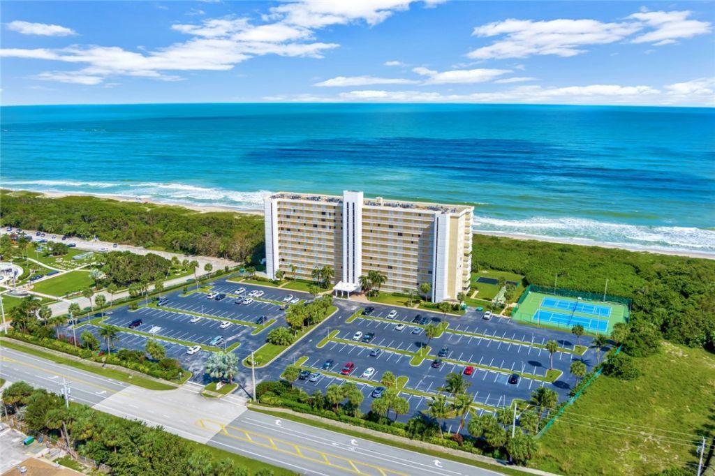 3200 N Highway A1a, Unit 605, Hutchinson Island, FL 34949 Photo
