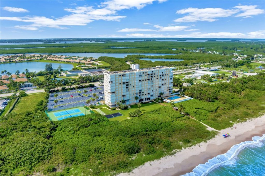 3200 N Highway A1a, Unit 605, Hutchinson Island, FL 34949 Photo
