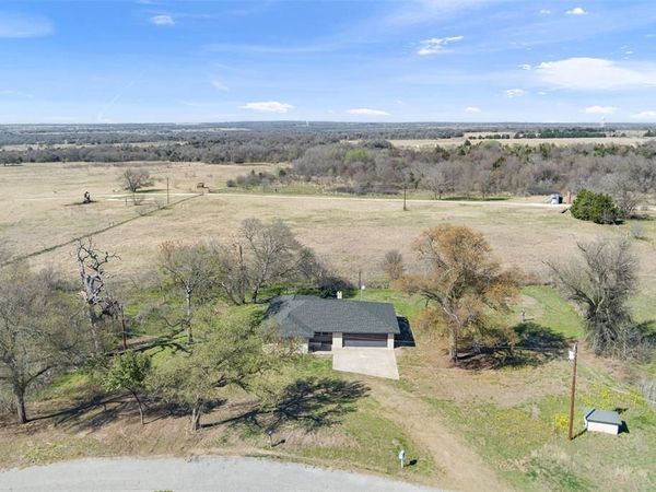 310 Lcr 470 , Mexia, TX 76667