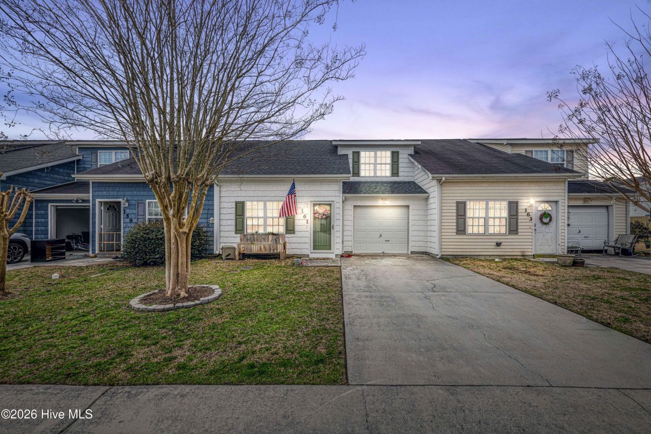 161 Kelly Circle, Hubert, NC 28539 Main Photo