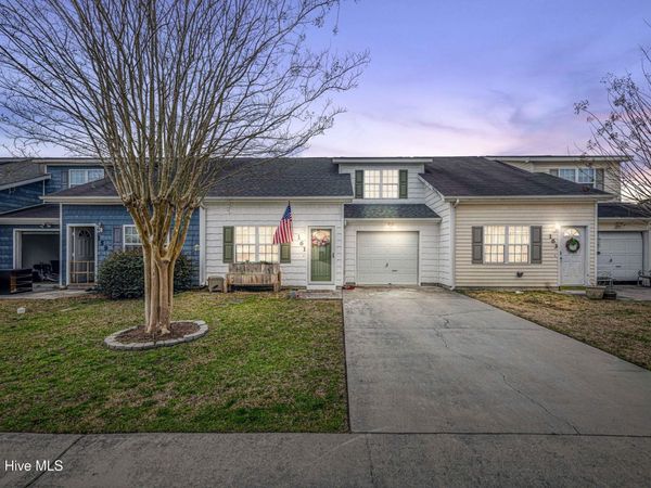 161 Kelly Circle, Hubert, NC 28539