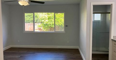 6913 Greenhaven Dr, Sacramento, CA 95831 Photo