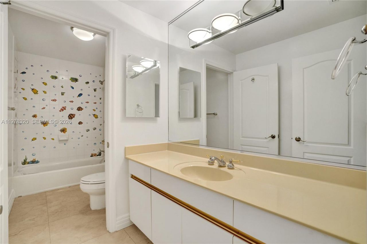 1415 Sunset Harbour Dr , Unit 202, Miami Beach, FL 33139 Photo