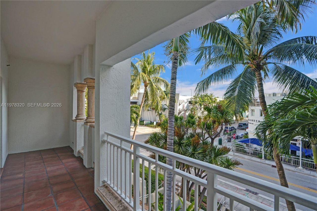 1415 Sunset Harbour Dr , Unit 202, Miami Beach, FL 33139 Photo