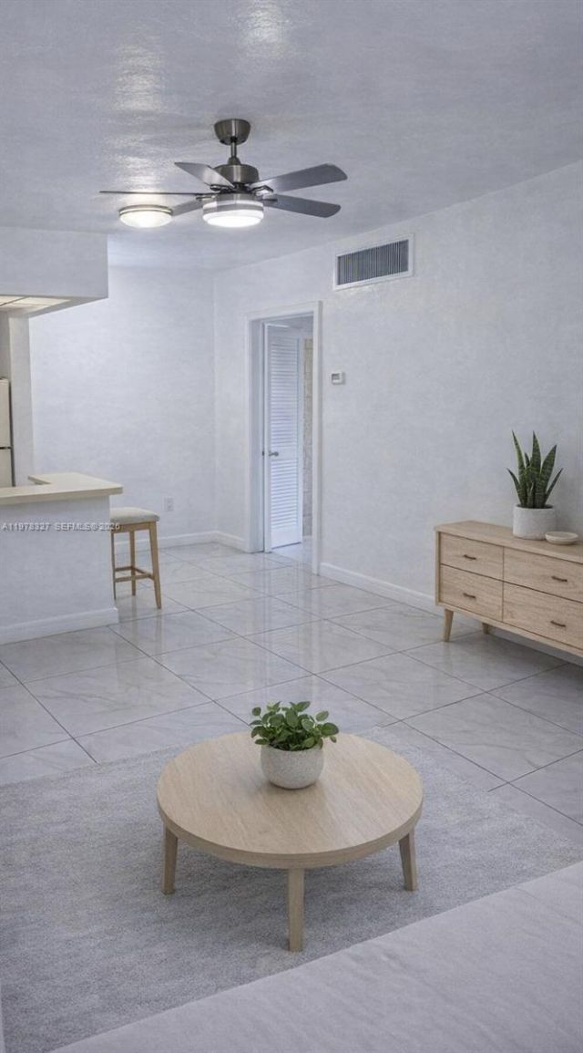 7505 SW 82nd St, Unit 322, Miami, FL 33143 Photo