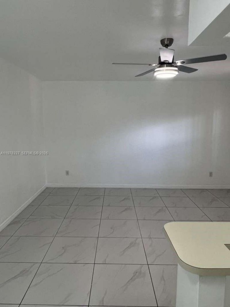 7505 SW 82nd St, Unit 322, Miami, FL 33143 Photo