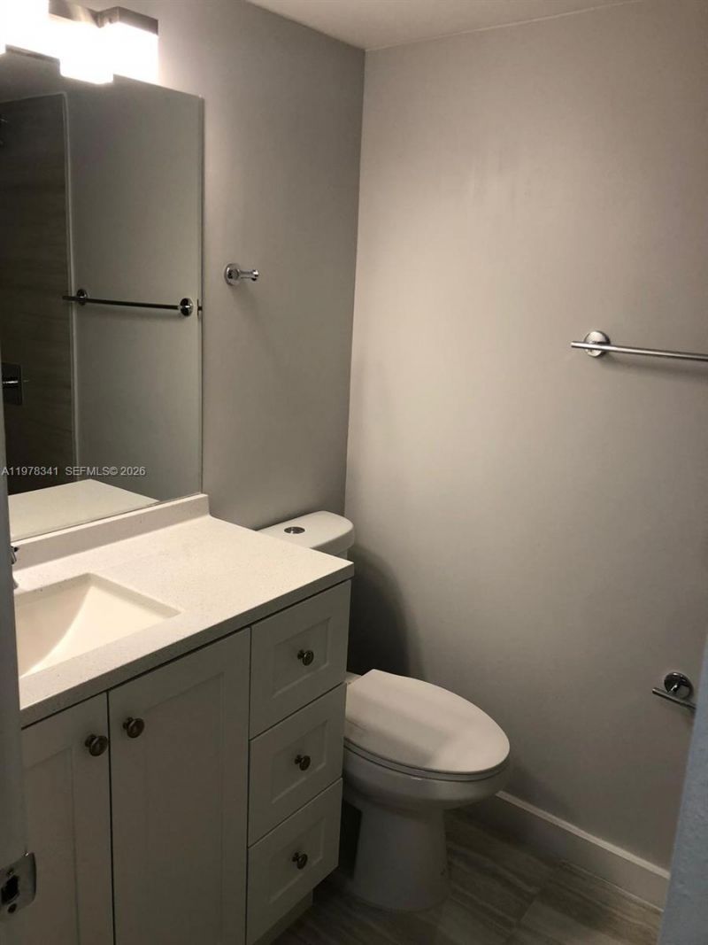 3400 Foxcroft Rd , Unit 104, Miramar, FL 33025 Photo