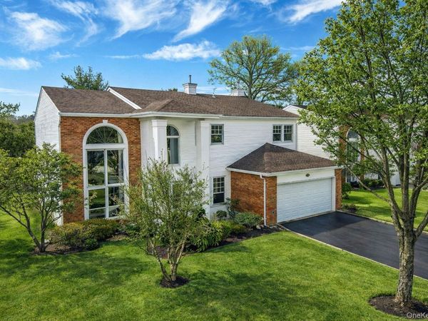 118 Fairway View Drive , Unit 118, Commack, NY 11725