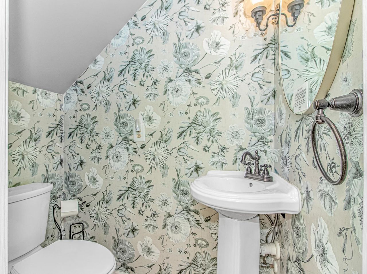 1134 Crooked Oak Dr. Photo 11