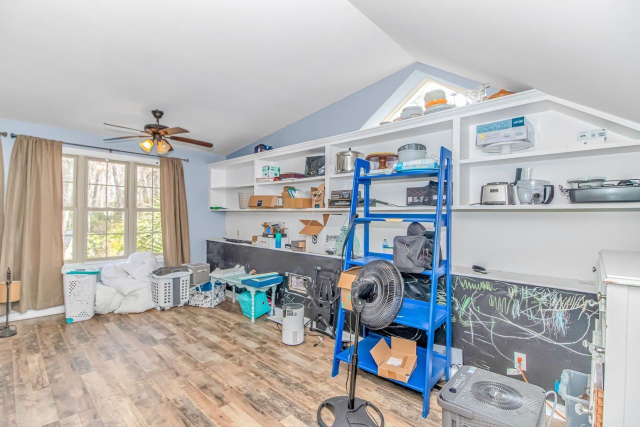 1134 Crooked Oak Dr. Photo 23