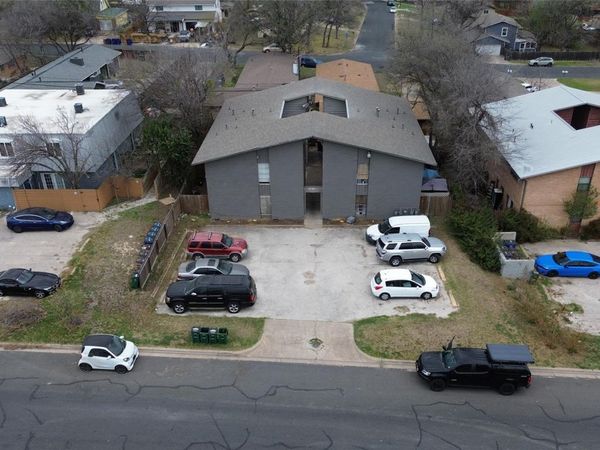 2220 MISSION HILL DR, Austin, TX 78741