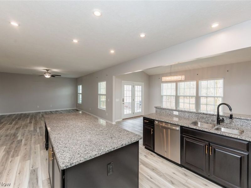 6394 Hooper Drive, Medina, OH 44256 Photo 10