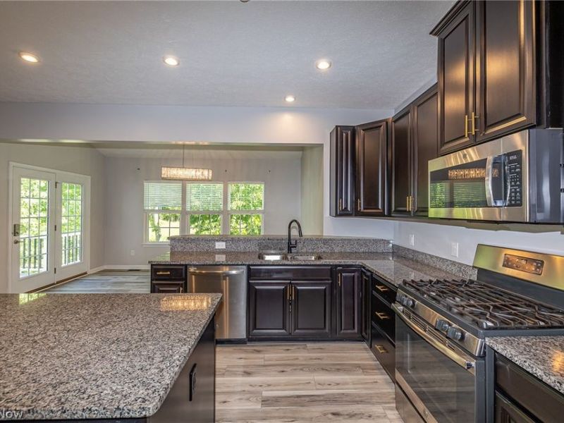 6394 Hooper Drive, Medina, OH 44256 Photo 13