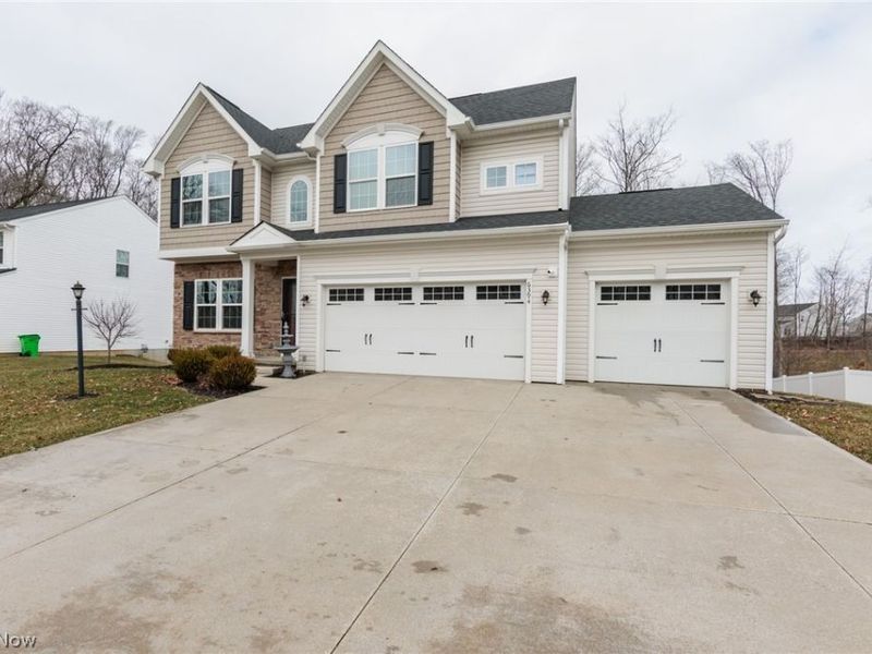 6394 Hooper Drive, Medina, OH 44256 Photo 3