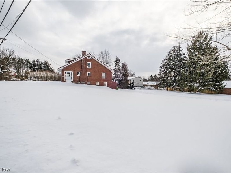 Pittsburg Avenue NW, North Canton, OH 44720 Photo 2