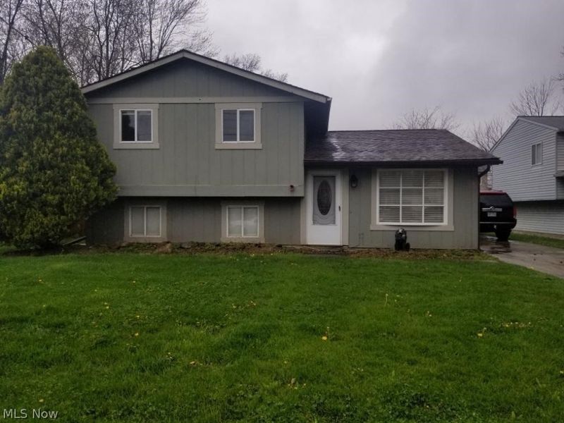 35134 Spruce Street, North Ridgeville, OH 44039 Photo 1