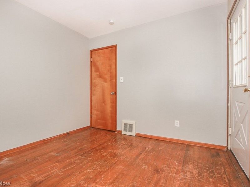 15305 Rockside Road, Maple Heights, OH 44137 Photo 13