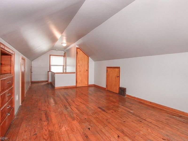 15305 Rockside Road, Maple Heights, OH 44137 Photo 19