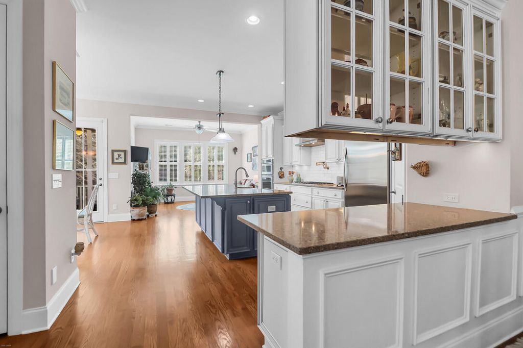 3061 Monhegan Way Photo 12