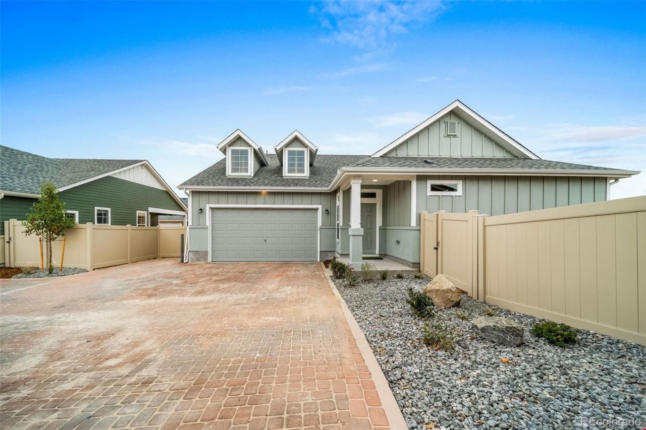 5174 N Quatar Street, Aurora, CO 80019 Main Photo