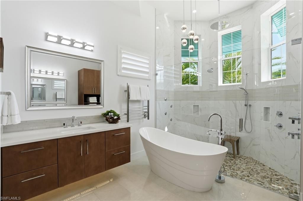 27050 Flamingo Dr, Bonita Springs, FL 34135 Photo