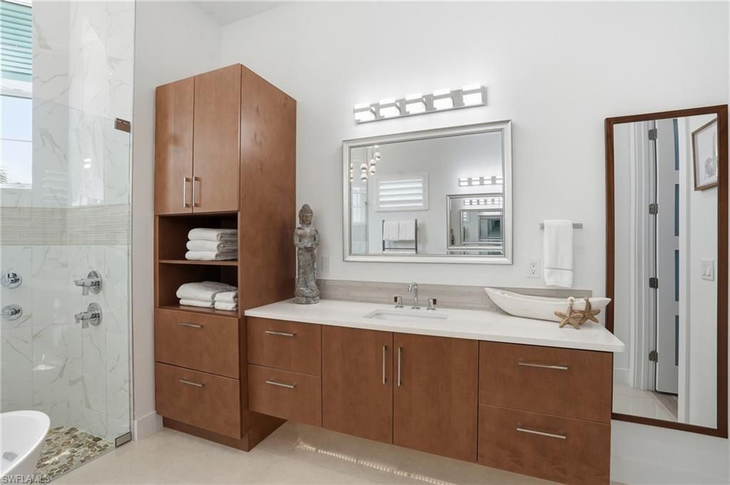 27050 Flamingo Dr, Bonita Springs, FL 34135 Photo