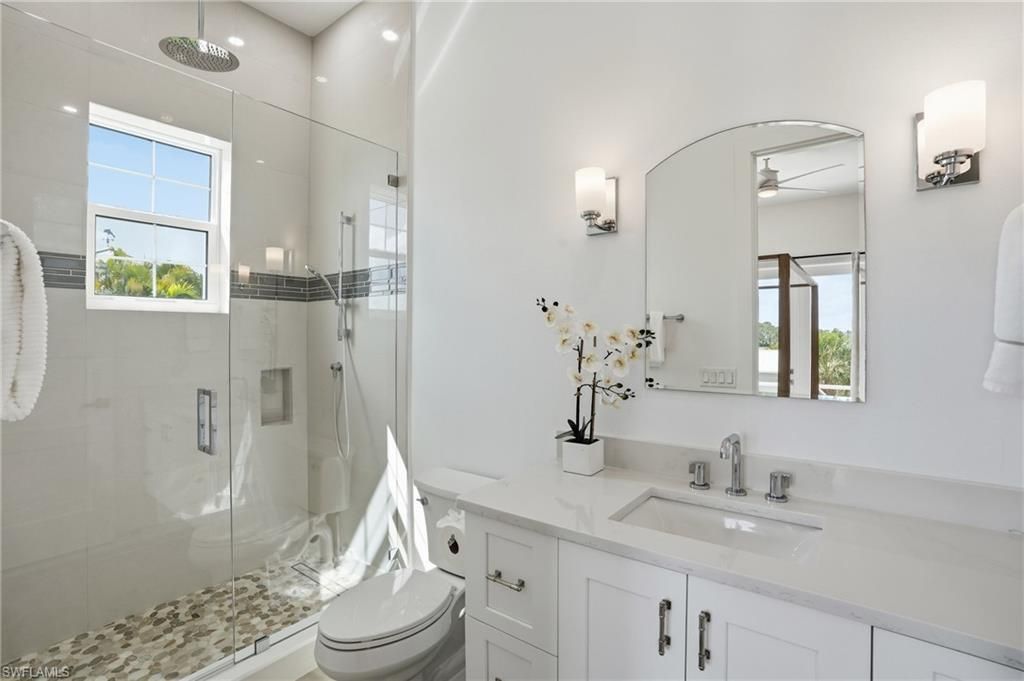 27050 Flamingo Dr, Bonita Springs, FL 34135 Photo