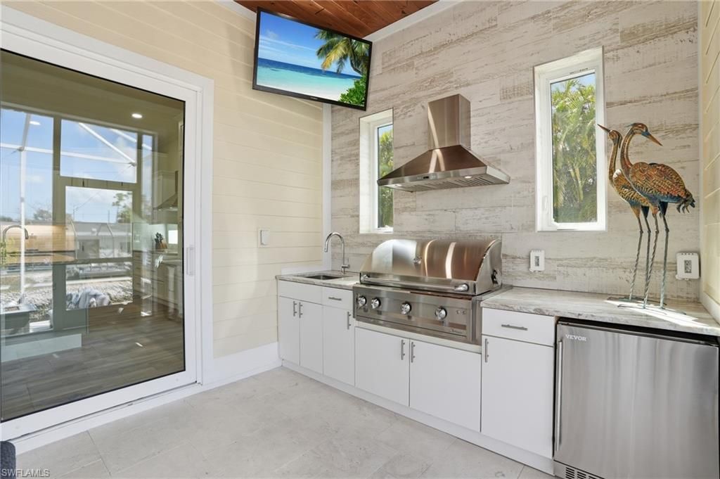 27050 Flamingo Dr, Bonita Springs, FL 34135 Photo