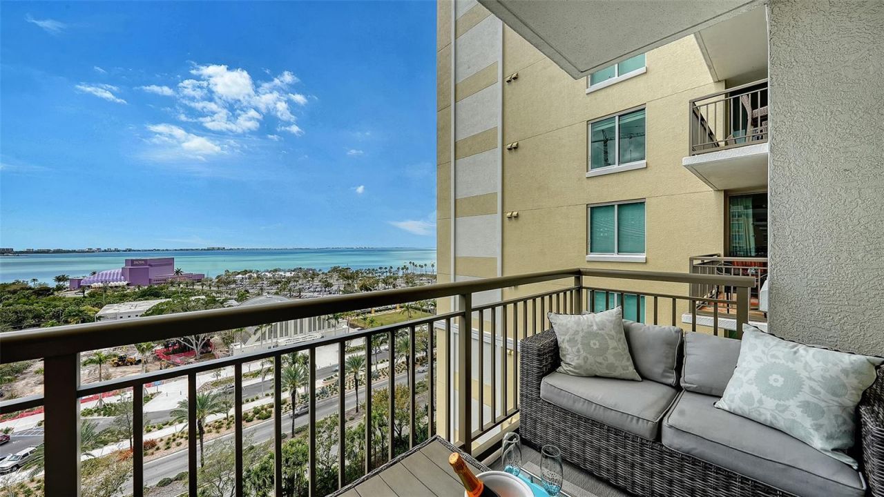 800 N Tamiami Trail , Unit 1111, Sarasota, FL 34236 Photo