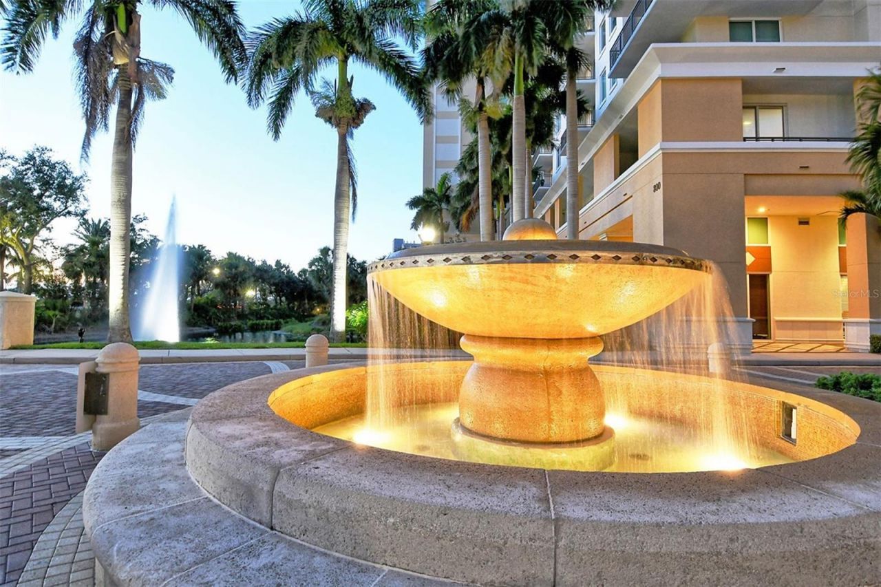 800 N Tamiami Trail , Unit 1111, Sarasota, FL 34236 Photo