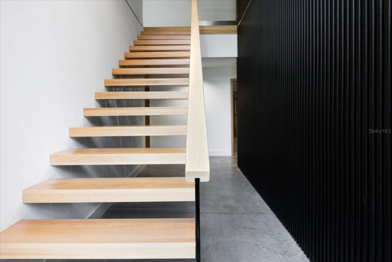 3807 S Semoran Boulevard, Orlando, FL 32822 Photo