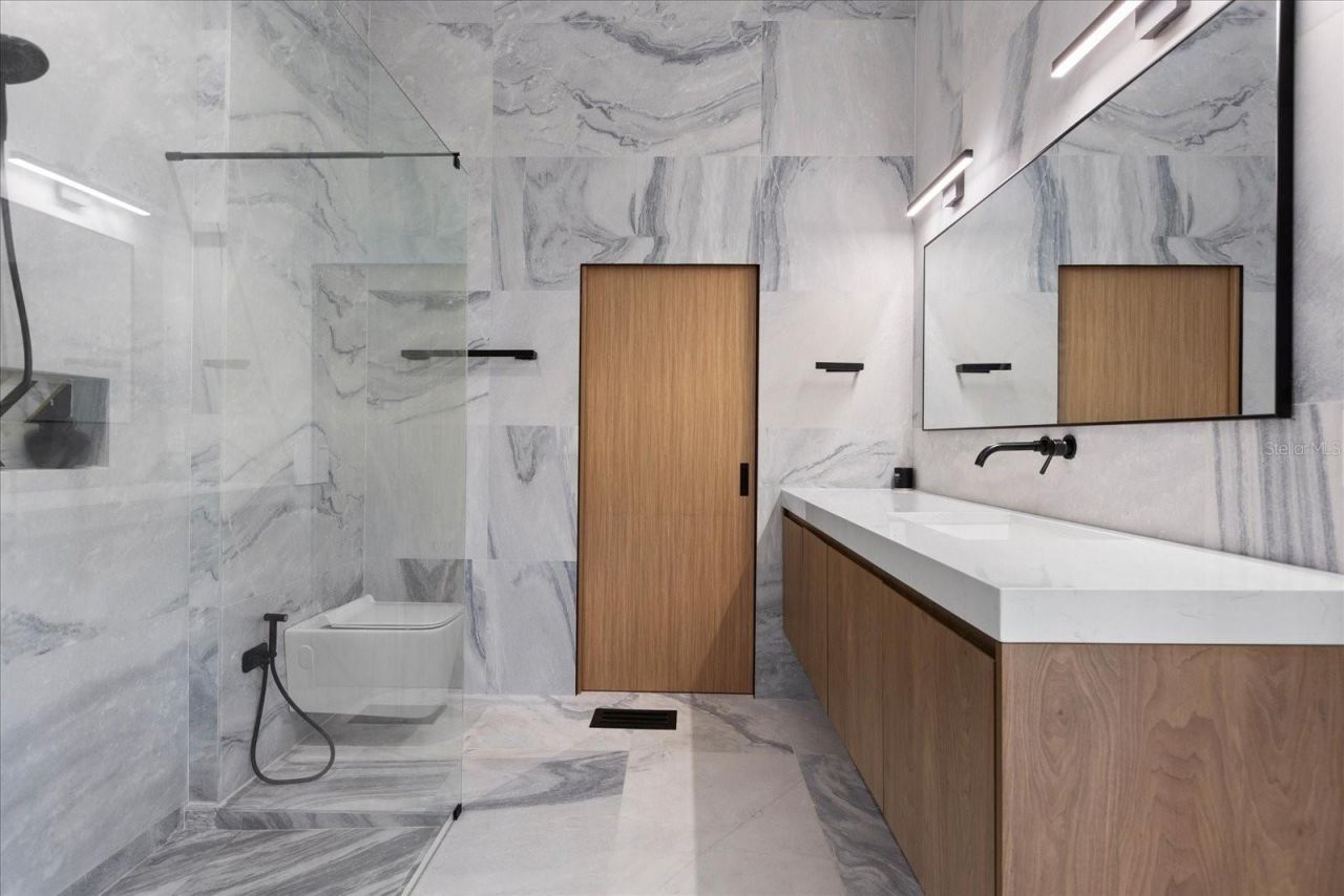 3807 S Semoran Boulevard, Orlando, FL 32822 Photo