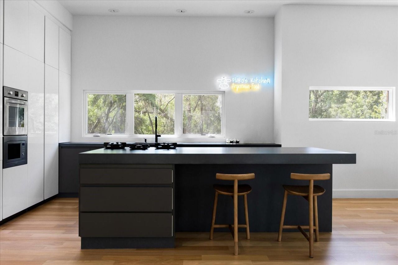 3807 S Semoran Boulevard, Orlando, FL 32822 Photo