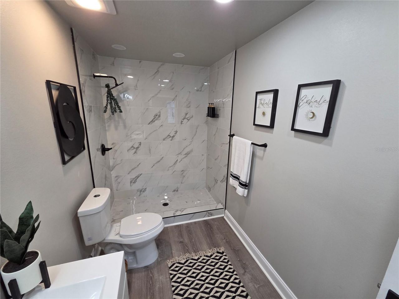 1106 Valencia Road, Plant City, FL 33563 Photo