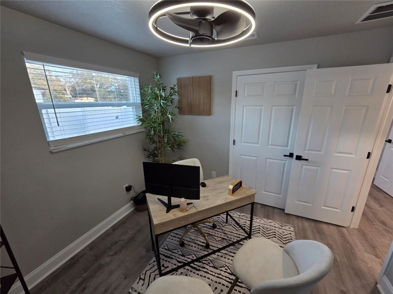 1106 Valencia Road, Plant City, FL 33563 Photo