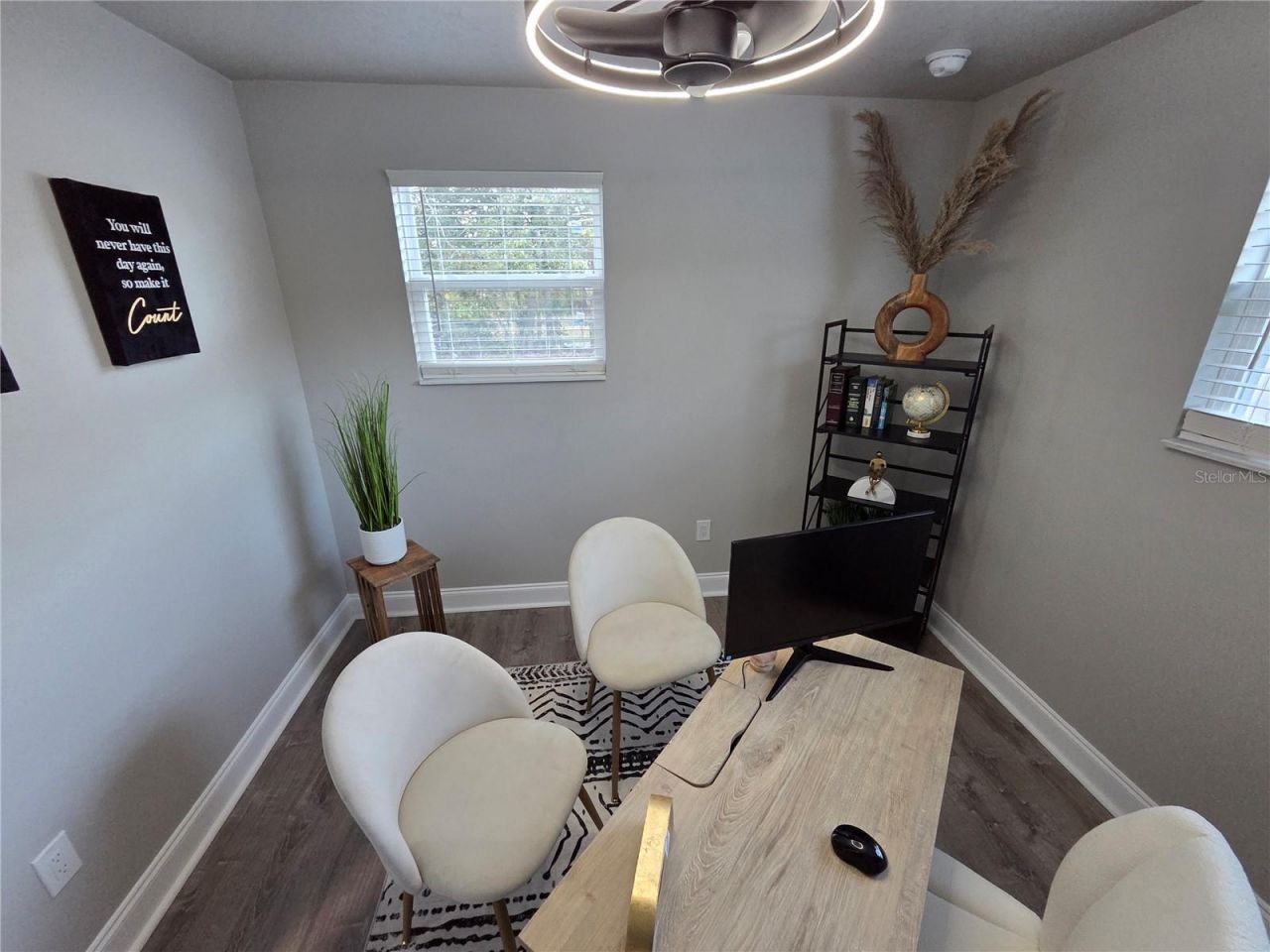 1106 Valencia Road, Plant City, FL 33563 Photo