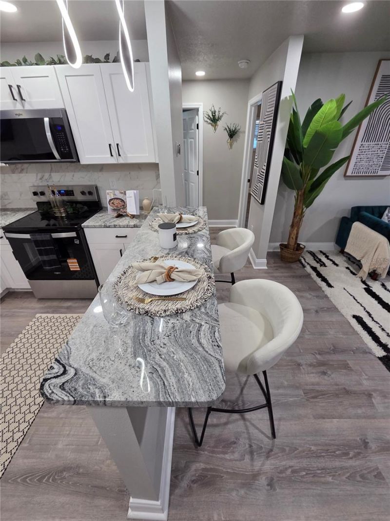 1106 Valencia Road, Plant City, FL 33563 Photo