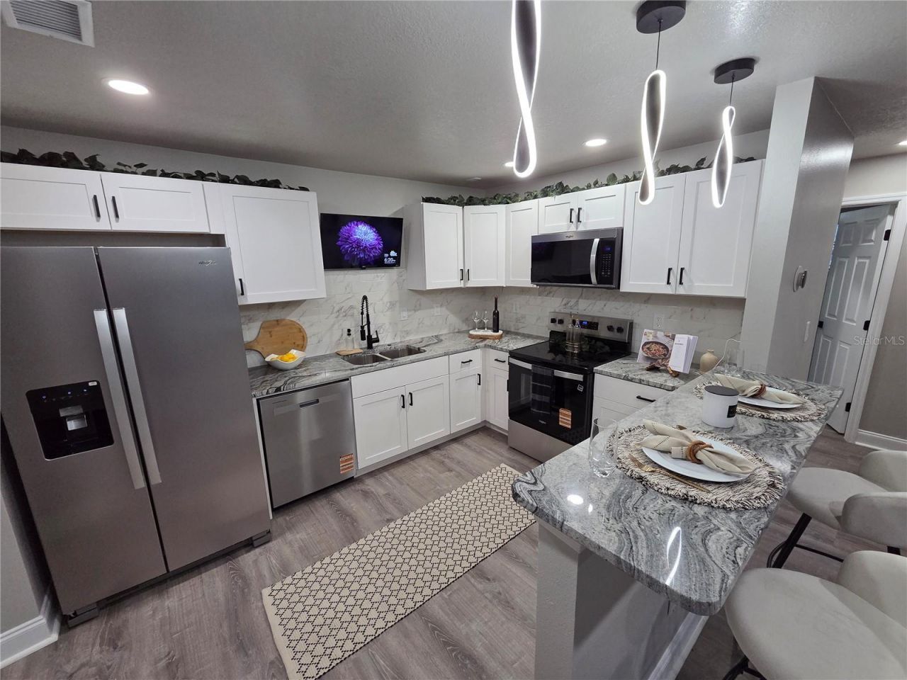 1106 Valencia Road, Plant City, FL 33563 Photo