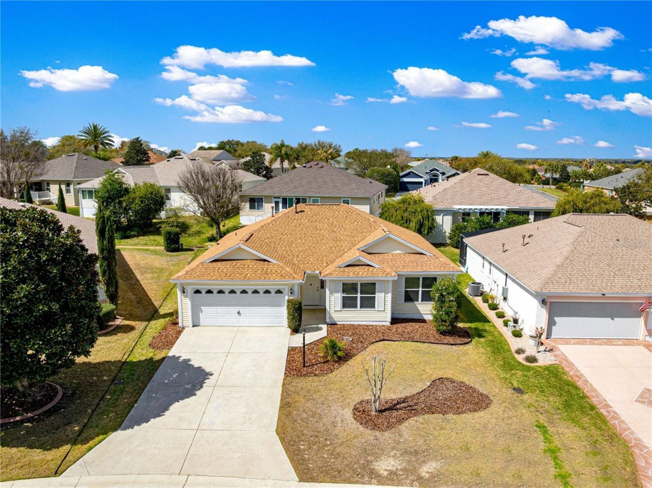 454 Bishopville Loop, The Villages, FL 32162 Main Photo