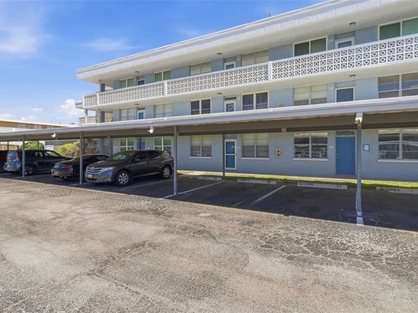 4895 BAY STREET NE, Unit 110, ST PETERSBURG, FL 33703