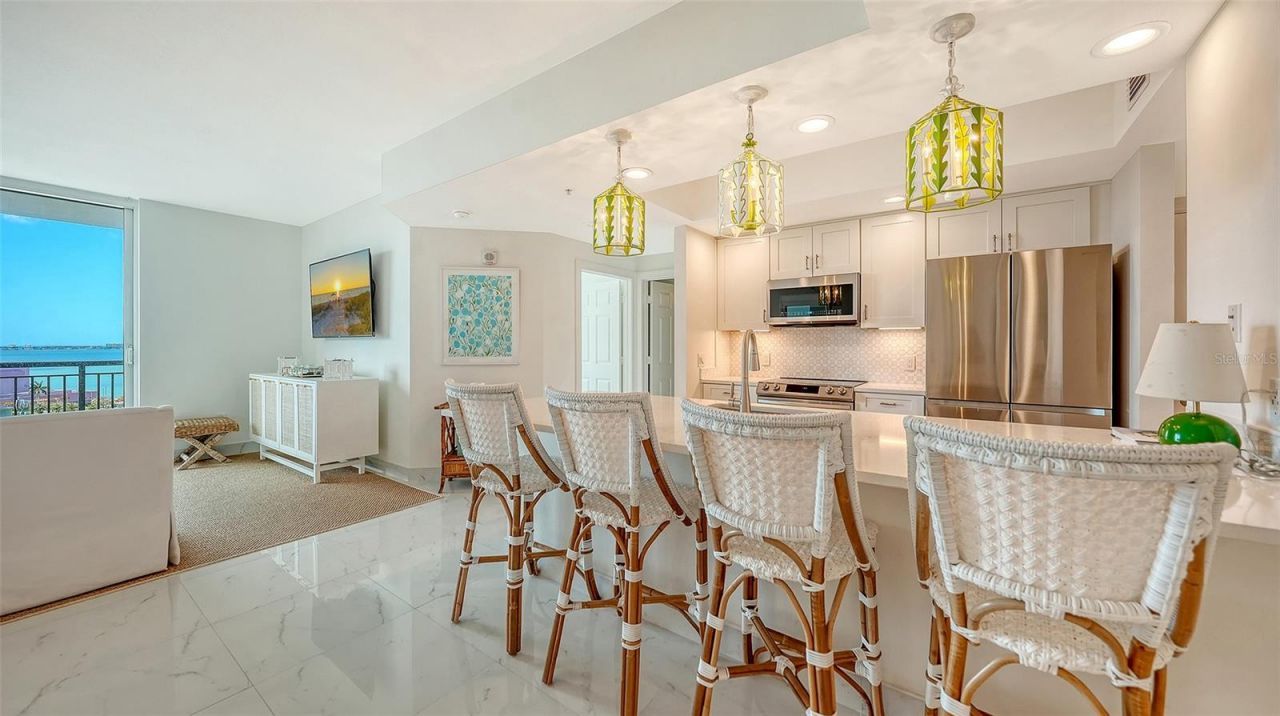 800 N Tamiami Trail, Unit 1111, Sarasota, FL 34236 Photo