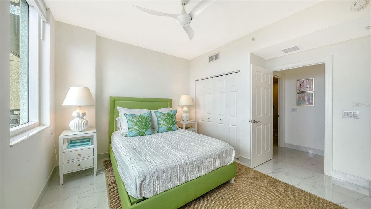 800 N Tamiami Trail, Unit 1111, Sarasota, FL 34236 Photo