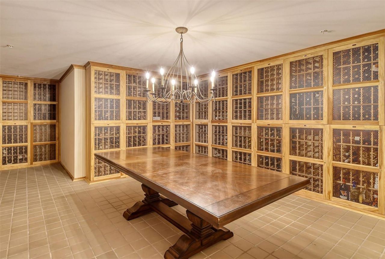 800 N Tamiami Trail, Unit 1111, Sarasota, FL 34236 Photo