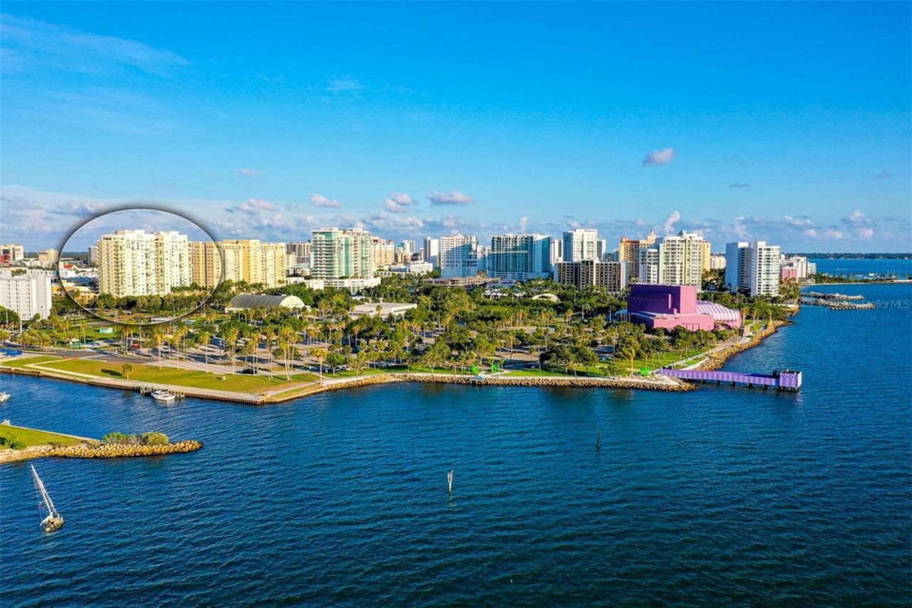 800 N Tamiami Trail, Unit 1111, Sarasota, FL 34236 Photo