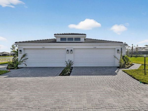 7483 MOONBEAM AVENUE, SARASOTA, FL 34241