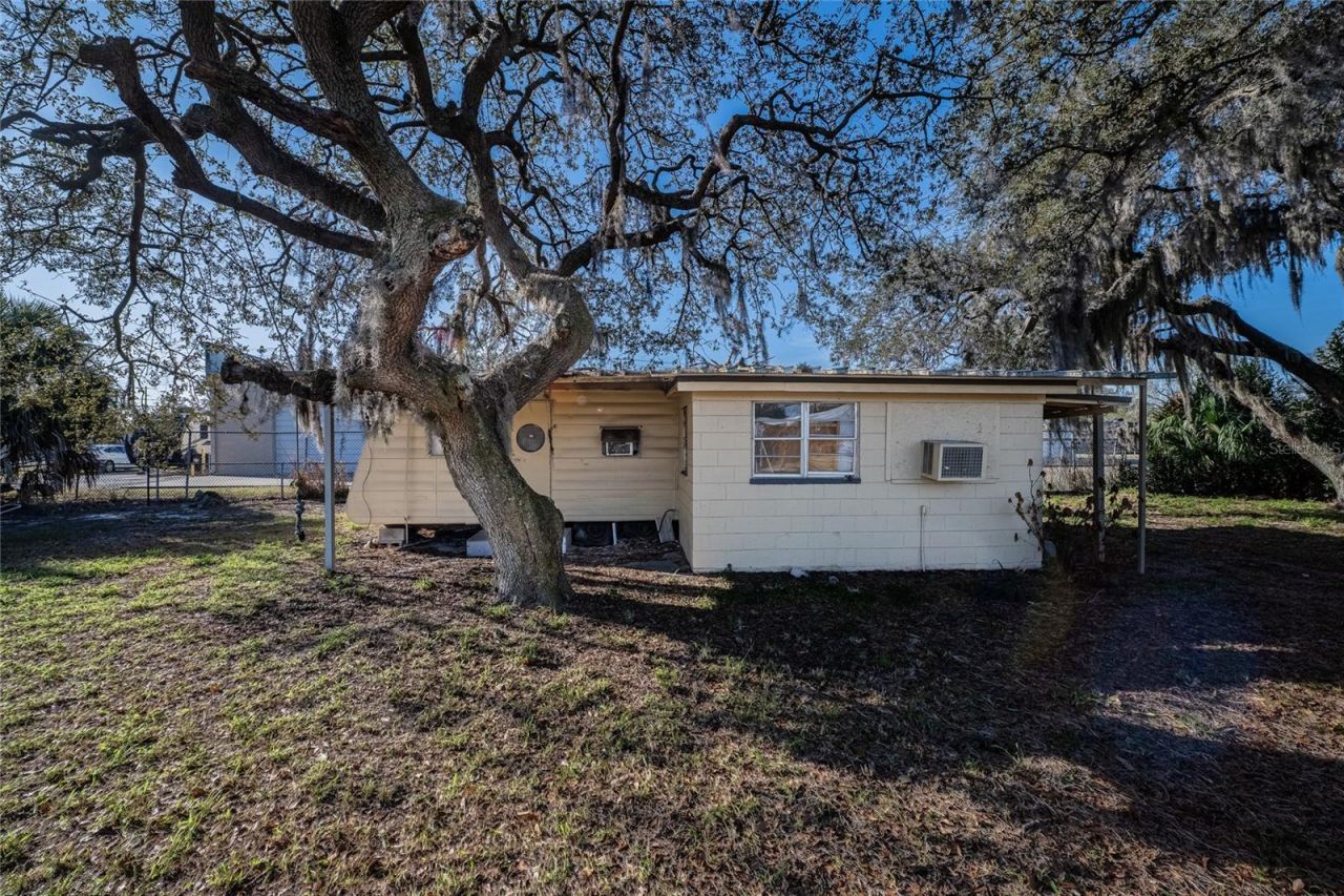 408 Armour Avenue , Auburndale, FL 33823 Photo