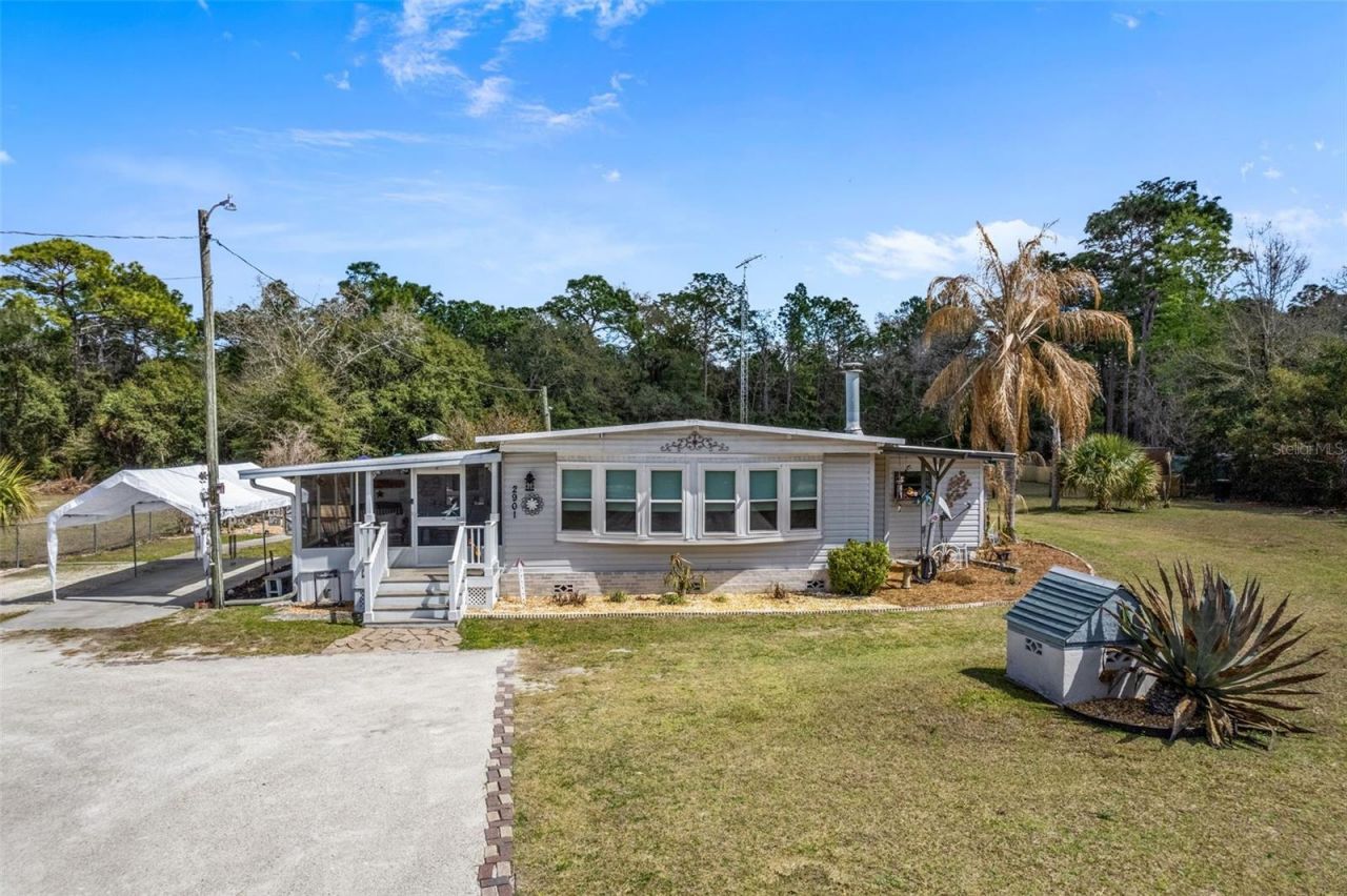 2901 S Pine Ridge Avenue, Homosassa, FL 34448 Main Photo