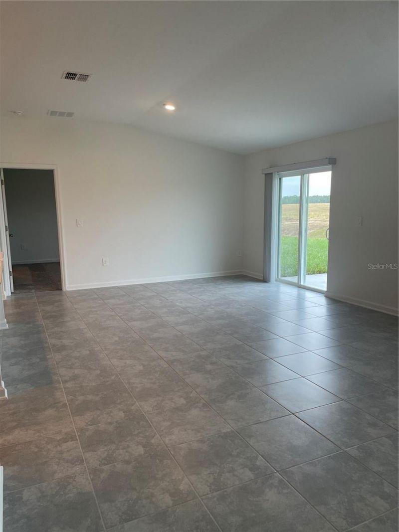 612 Daring Drive, Davenport, FL 33837 Photo