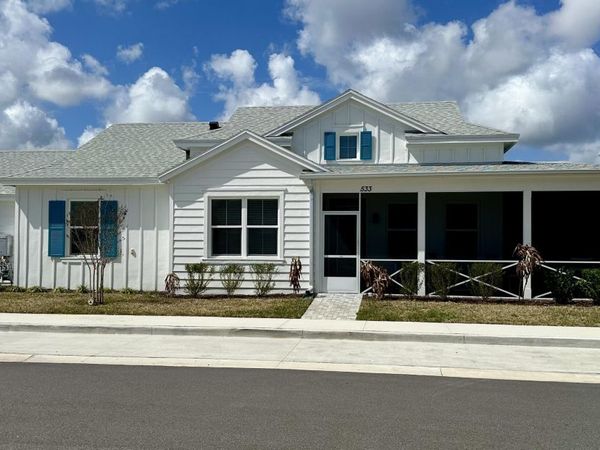 533 Hang Loose Way, Daytona Beach, FL 32124