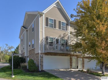 6021 N 167th Terrace Plaza , Omaha, NE 68116